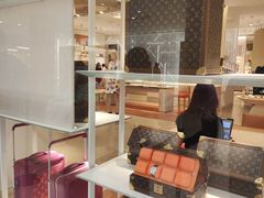 -LV路易威登(德基广场店)