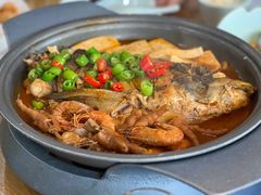 -新天明砂锅鱼头煲