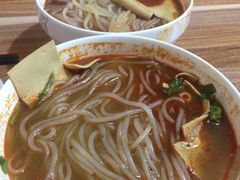 -老字号杨坡红油米线腊汁肉夹馍(东四道巷店)