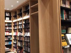 -覔书店(壹方城店)
