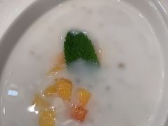 -香山湖家家宴(中山陵店)