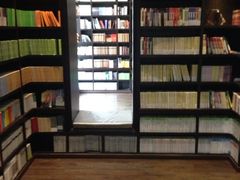 店内环境-钟书阁(松江泰晤士小镇店)