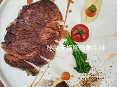 新西兰安格斯眼肉牛排M2-Golden Lily河内巴黎法越料理餐厅(建国西路店)