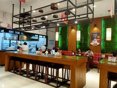大堂-锡笼记·无锡小笼(大润发店)