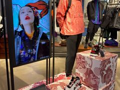 -阿迪达斯(武林银泰三叶草店)