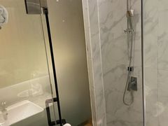 -优逸酒店(柳州窑埠古镇万象城店)