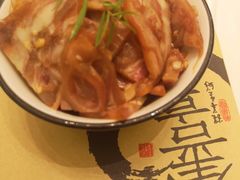 凉拌脱骨猪手-乌兰湖畔草坪轻奢营地