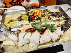 -鸣记脆皮烤鱼·海鲜烤鱼(马栏店)