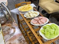 -昭通天麻竹荪火腿鸡(严家地店)