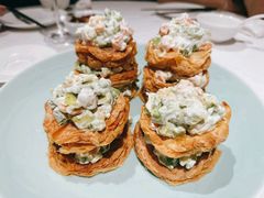 三文鱼牛油果龙虾塔-食廬(浦东嘉里城店)