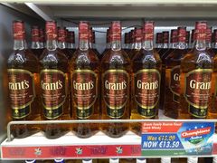 -西沃古尔·拉姆古兰爵士国际机场