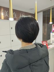 -镁连社·美联社