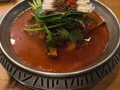 -喇喇排骨火锅·传统韩式脊骨汤(望京西园总店)
