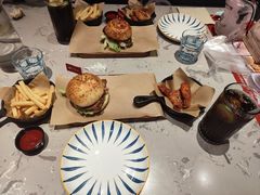 -必胜客(华邦银泰店)