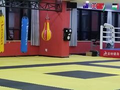 -菲特游泳健身(洸河店)