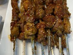 -三江源美食城