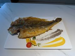 -赶海部落海鲜城(海阳路店)