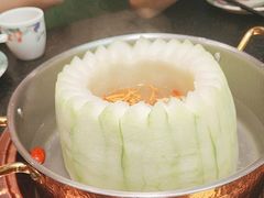 -得意咚瓜·顺德鱼生·冬瓜火锅(深圳首店)