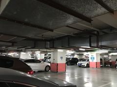 -中山公园-龙之梦停车场