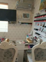 -小红楼美甲美容中心