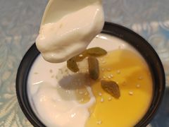 手工自制酸奶-巴扎美食·新疆菜·西域歌舞表演餐厅(新疆大厦店)