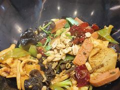 -醉人椒麻辣香锅(上地华联店)