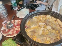 -宣威山野人家·云南菜·菌火锅(金碧店)