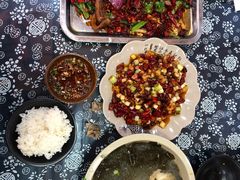 -晏老九豆花饭家常菜(上海城店)