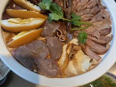 -潮界(LU·ONE凯德晶萃广场店)