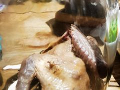 烟熏乳鸽-小大董·烤鸭(凤凰汇店)