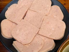 梅林午餐肉-市井老火锅(四方河店)