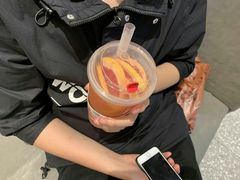 -奈雪的茶(湖滨银泰in77C区PRO店)