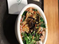 -水平有限螺蛳粉(宏达大厦店)