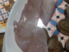 -钦瓦台时尚自助餐厅(银泰城店)