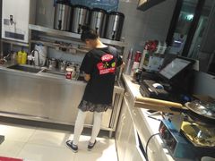 -沪上阿姨·精选茶饮(华强广场店)