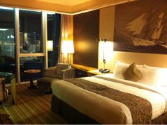 iphone_upload_pic-苏州金鸡湖中茵皇冠假日酒店