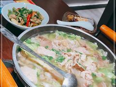 -全牛匠·乐山跷脚牛肉(西单华威约饭街店)