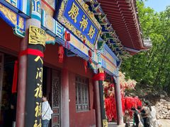 -九鼎铁刹山风景区