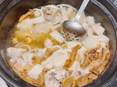 -东椰·海南椰子鸡火锅(朝阳门店)