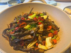 -八府香鸭·啫啫煲(华山路店)