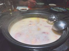 -大匠工房古船木艺术餐厅·猪肚鸡专门店(长白仙岛店)