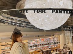 -黑胶星球(华发中城商都店)