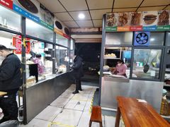 -逍遥镇刘相五胡辣汤豆沫馆(康复中街店)