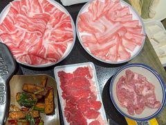 -宽板凳老灶火锅(台湾街店)