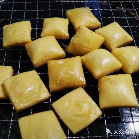 夏夏相约贵州小豆腐(升平苑店)