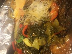 -愿者上钩·纸包鱼(翻身店)