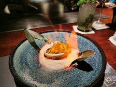 火焰黑鲍鱼配鲜海胆三文鱼籽-岩也·日料与酒(龙岗天安云谷店)