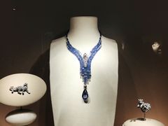 -艺仓美术馆