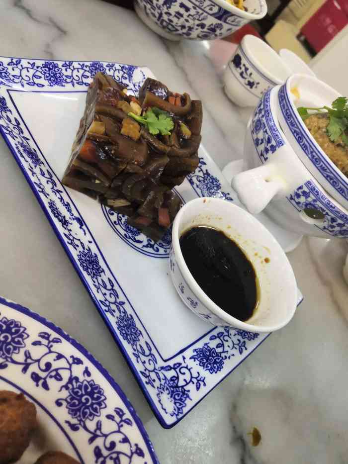 海碗居(牡丹园店)-"最早从北京特色饮食这本书看到的这家餐厅,.