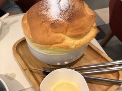 -港丽餐厅(高德置地店)